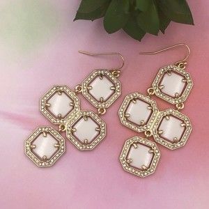 🌼 White Rhinestone Squares Gold Dangle Earrings